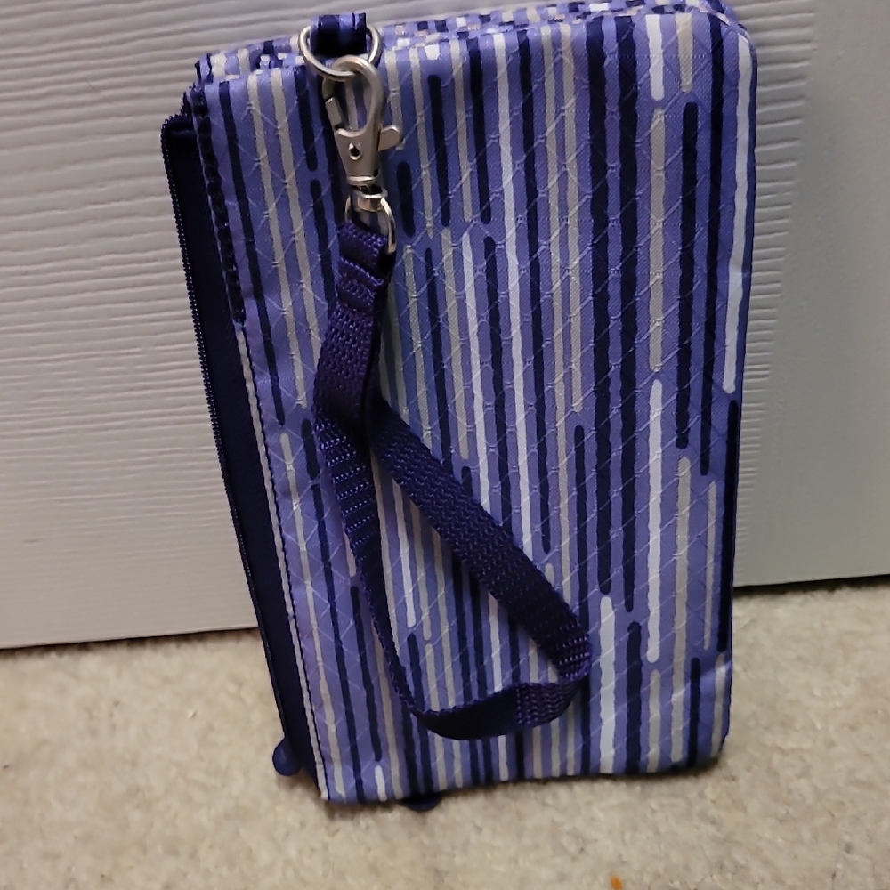 Thirty-One Easy Going Wristlet Wallet | Purple Geo Stripe | Zip Closure